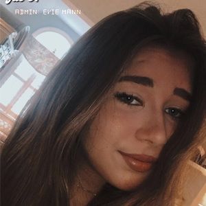 Meet your Posher, Evie